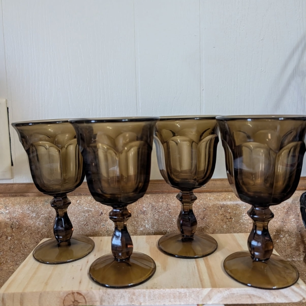 Set of 4 Smoky Brown Goblet Wine Glasses